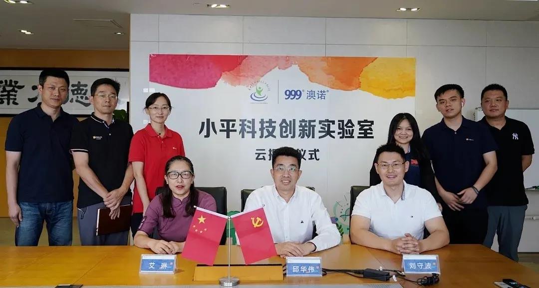 c5X6uJ5aMzku5TAsqGGfn