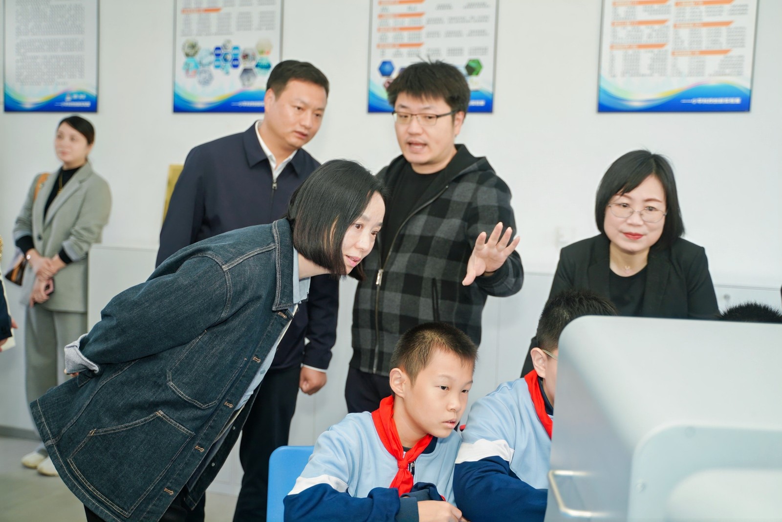 aa40a91b-a08f-40e7-bf00-4d6d279971ce